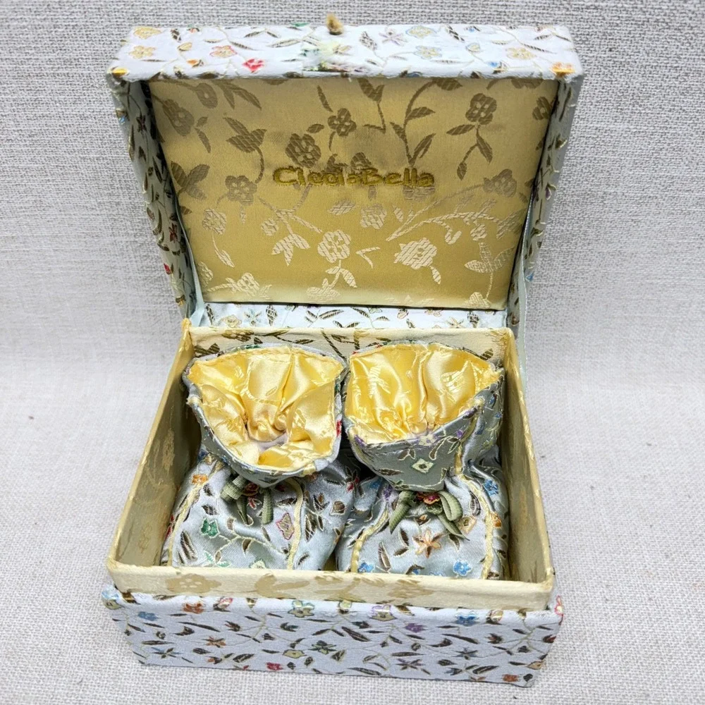 CicciaBella Baby Blue Floral Brocade Booties with Keepsake Box Excellent